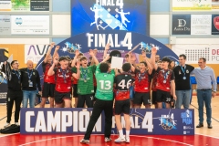 Final_4_Tui-309